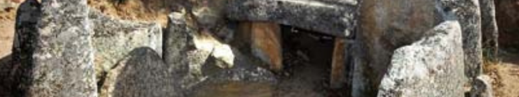 Conjunto megalítico