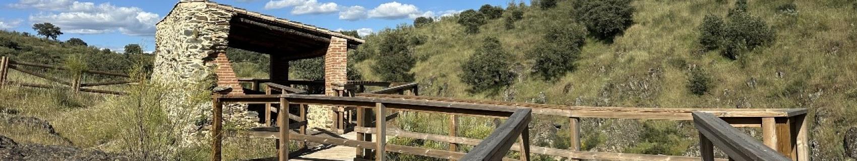 Molino sobre el rio.