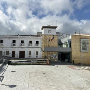 Plaza de España en Casas de Don Pedro.