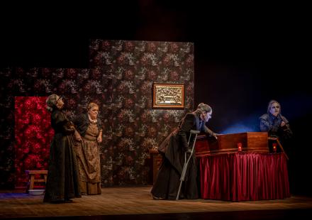 "Atra bilis" La Estampa Teatro, Sotano B e Hilo Producciones.